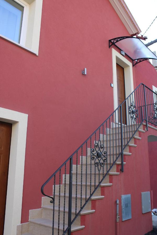 Borgo Sole Luna Bed & Breakfast Fornelli Exterior photo