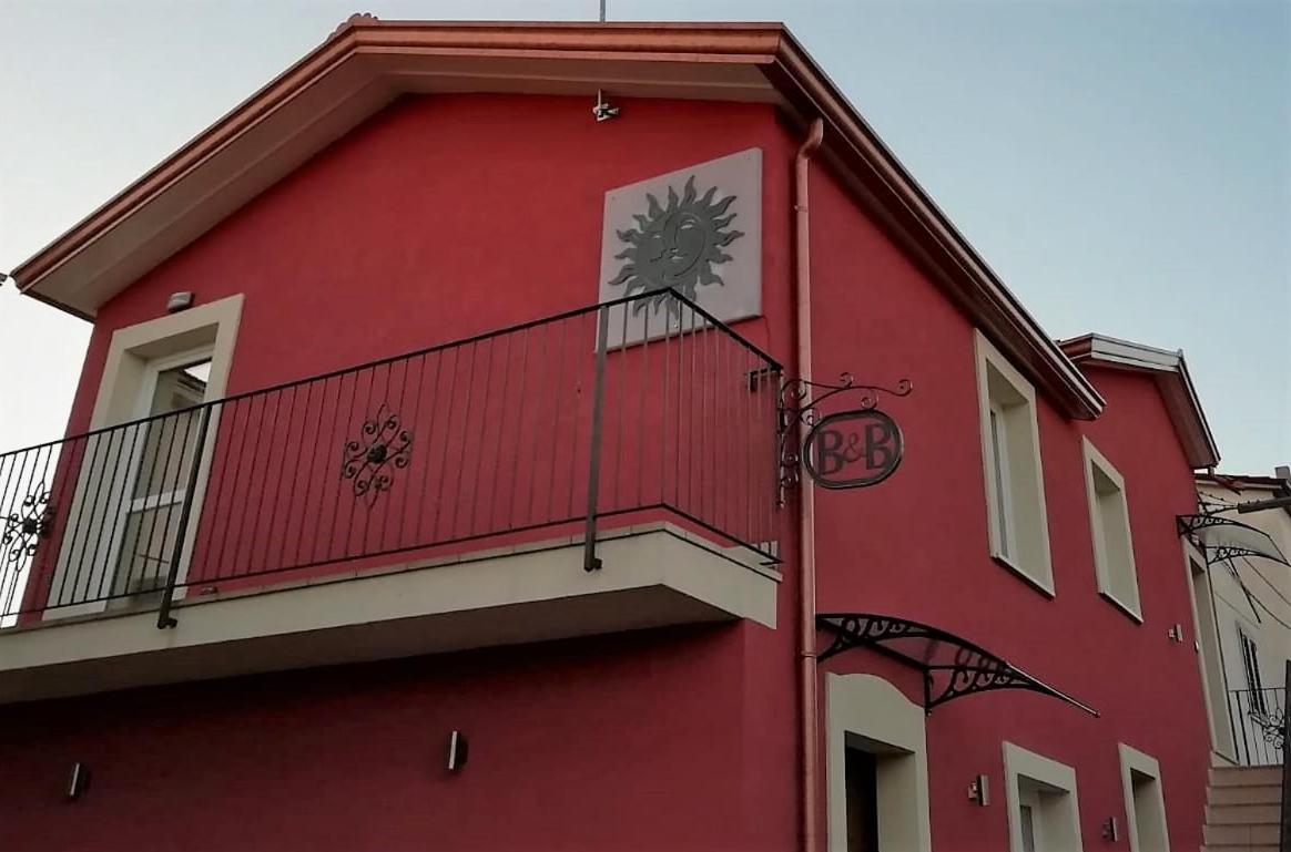 Borgo Sole Luna Bed & Breakfast Fornelli Exterior photo